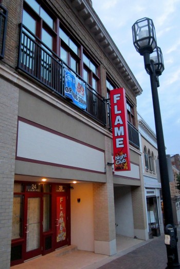 flame-nightclub-duluth